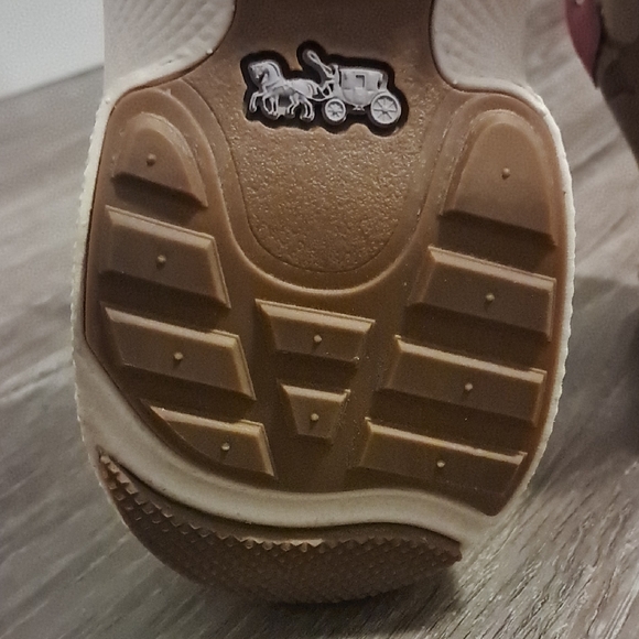 Coach Sneakers Women Size 7 New Never Worn (Nice) - Picture 8 of 16